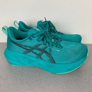 Asics Novablast 5 Wave Teal Women's size 8 Running Shoes